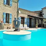 Bed and breakfast Luxe Maison á Votre Santé, In Bordeaux Wine Region 3*