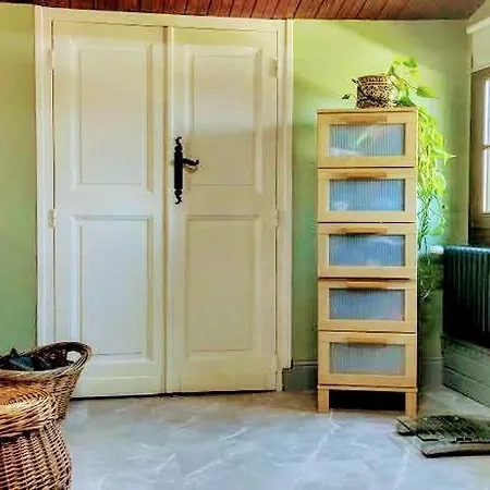 Maison á Votre Santé, In De Bordeaux-wijnstreek 3* Savignac-de-Duras